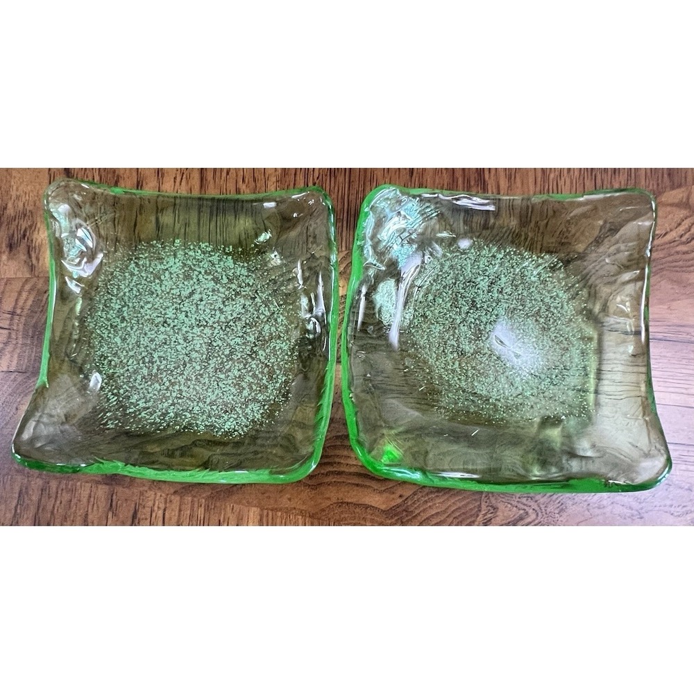 Art Glass Recycled Bubble Pebble Trinket Dish Amici Italy? 5X5" Light Green
